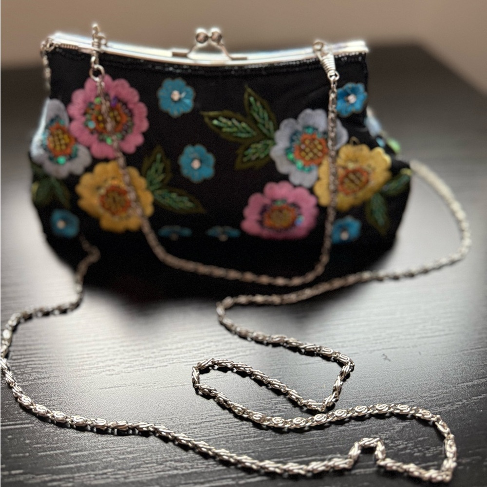 Vintage JNY Floral Beaded Satin Clutch Kiss Lock Evening Bag Black - Picture 7 of 12
